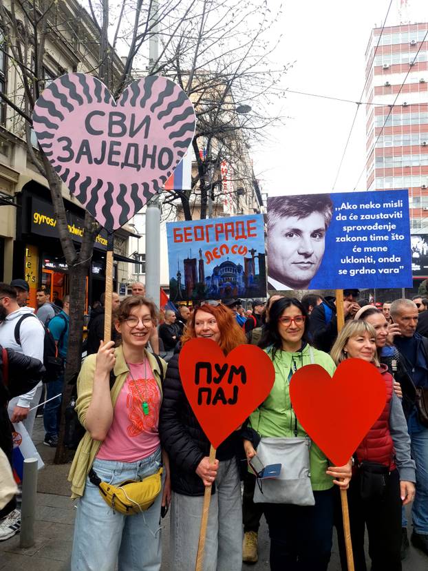 200 slika s masovnog prosvjeda