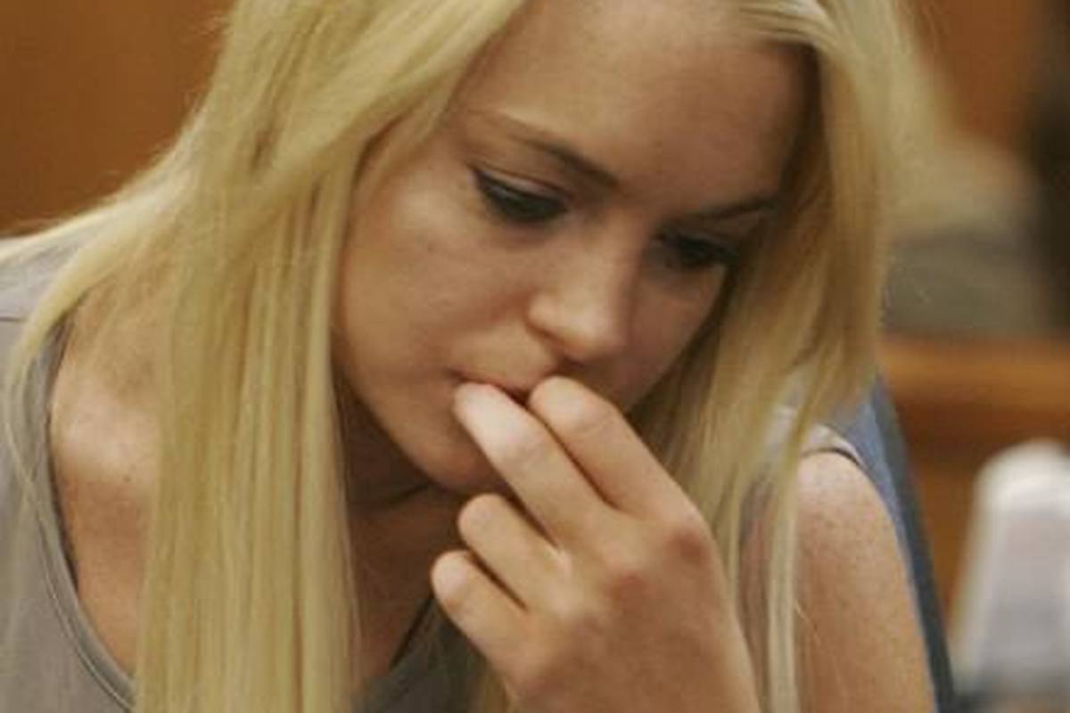 Lindsay Lohan zbog sloma živaca zatvorena u samicu