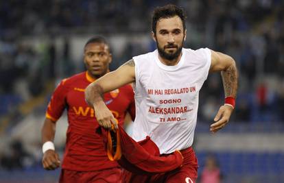 Iskoristili dva penala: Roma svladala Lazio u bitci za Rim