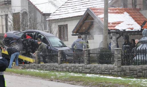 Mladi vozač (25) poginuo  u teškoj nesreći kod Josipdola