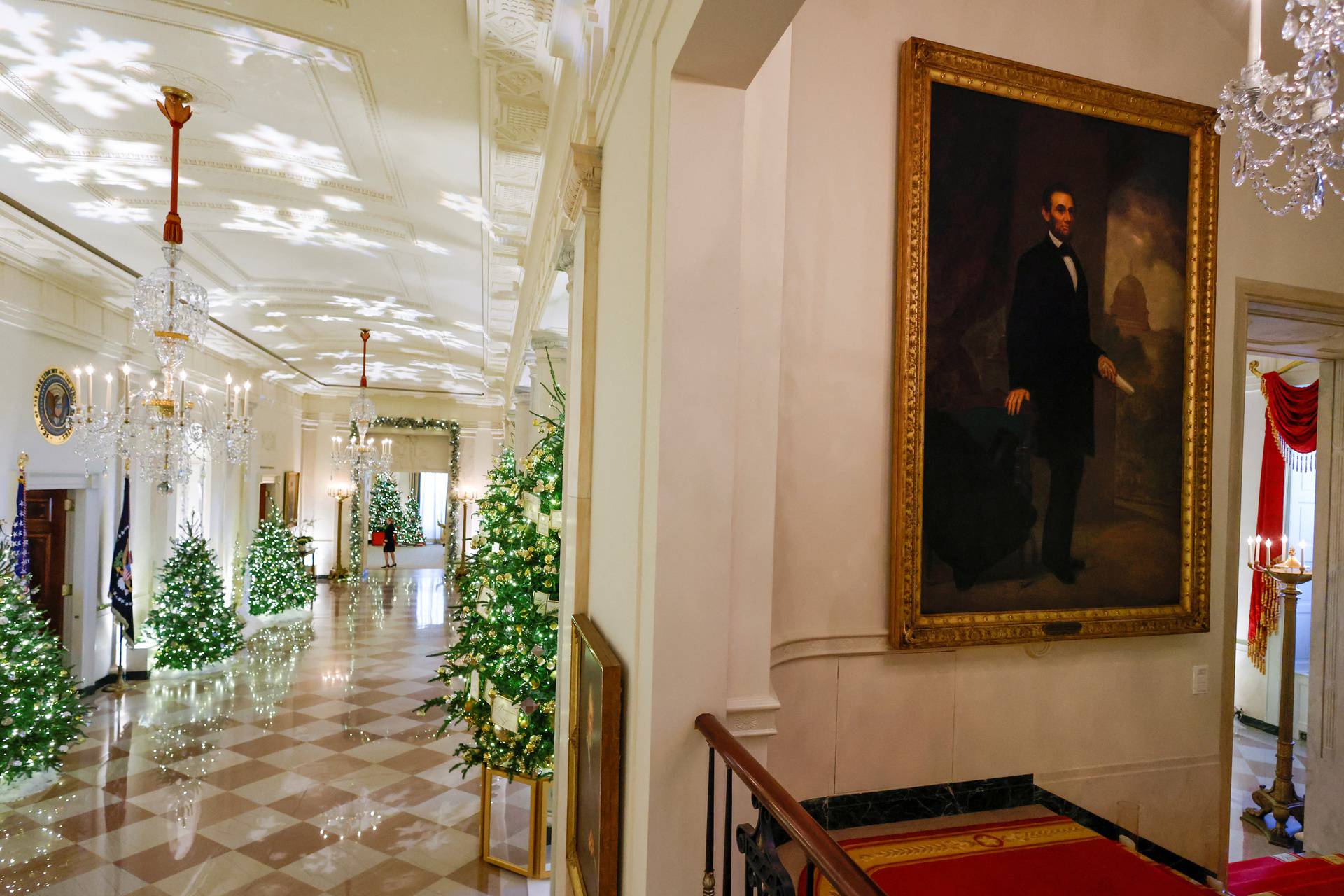 Christmas decorations on the theme "We the People" are unveiled at the White House