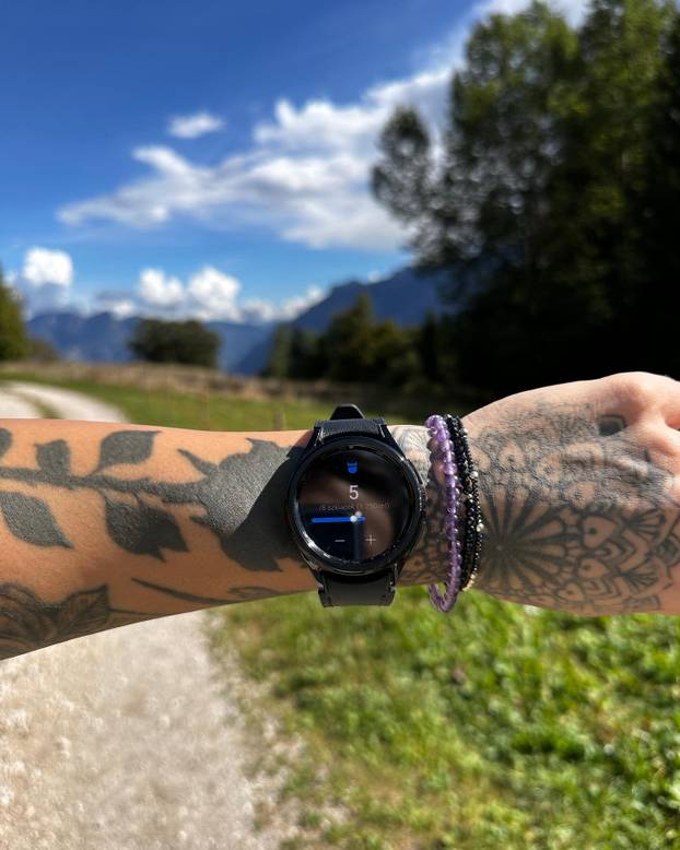 FOTO Prekrasna poljska trkačica ponosna je na svoje tetovaže: 'One mi daju snagu i poticaj'