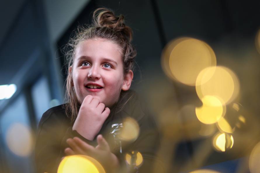 24 SATA Zagreb: Dječak Patrick pušta dugu kosu pa je donira djeci oboljeloj od malignih bolesti