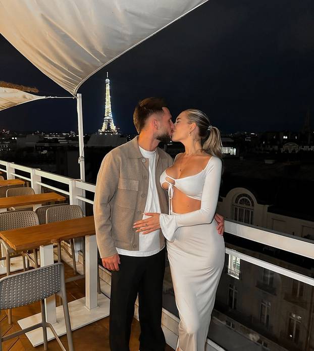 FOTO Atmosfera pred derbi se jako zahuktava uz ove dame! Upoznajte Hajdukove WAGsice