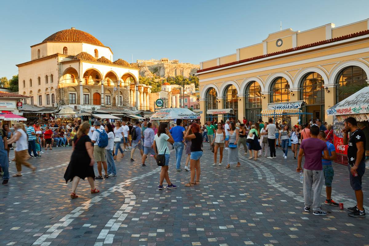 Turisti mogu u Grčku ako su se cijepili ili imaju negativan nalaz