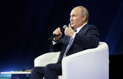 Svijet čeka Putinovo obraćanje. Iz Kremlja najavljuju: Bit će to vrlo važan i sadržajan govor...