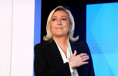 Čelnica krajnje desnice Le Pen želi ujediniti sve "domoljube", uključujući ljevicu:  To je poticaj!