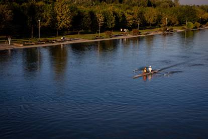 FOTO Vrhunac vodnog vala: Dunav i Drava se izlili iz korita, pogledajte veliku galeriju