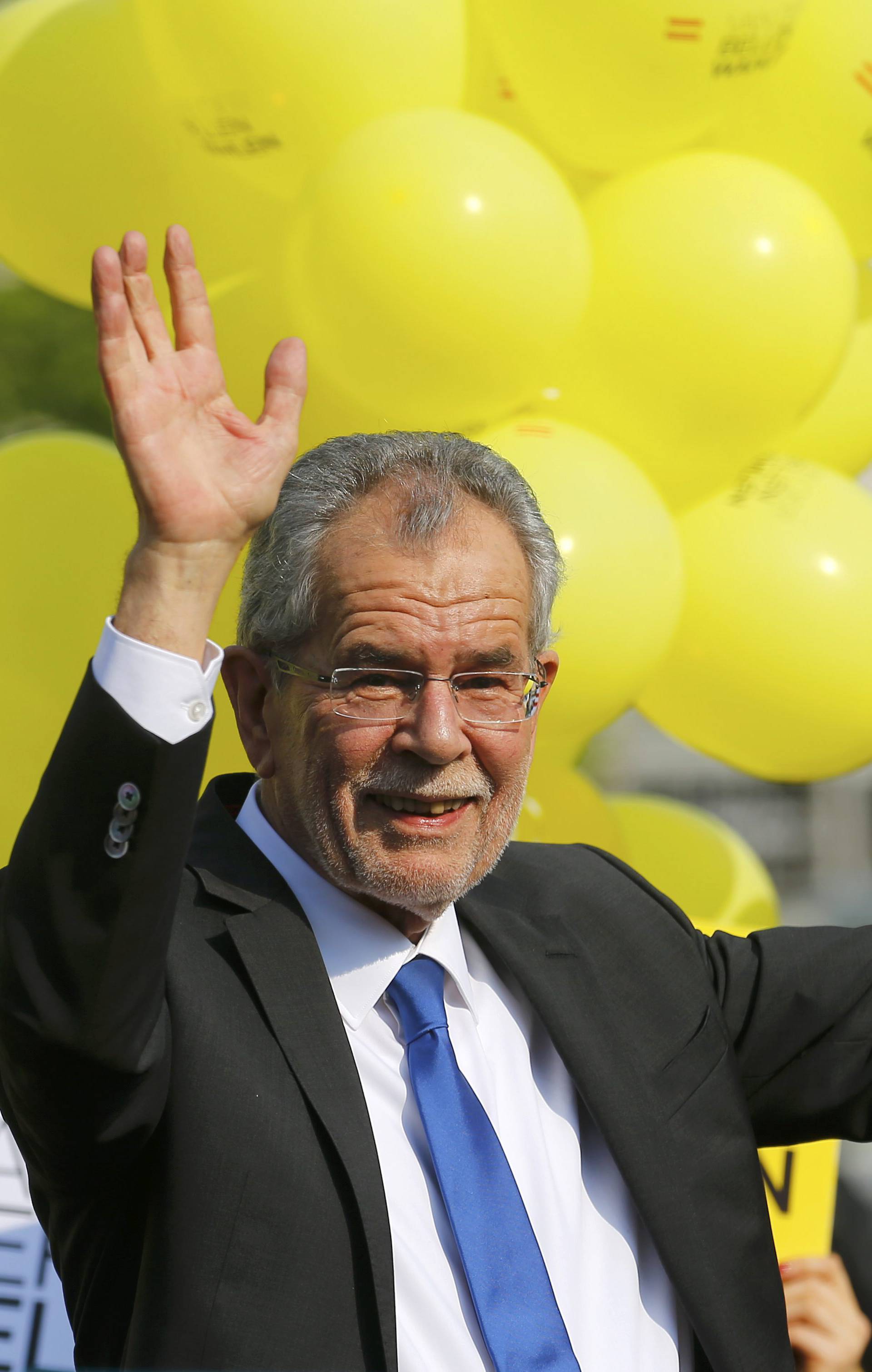 Presidential candidate Van der Bellen arrives for his final election rally ahead of Austrian presidential election in Vienna