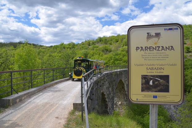 Motovun: Organizirana promotivna vožnja vlakom Parenzana Train