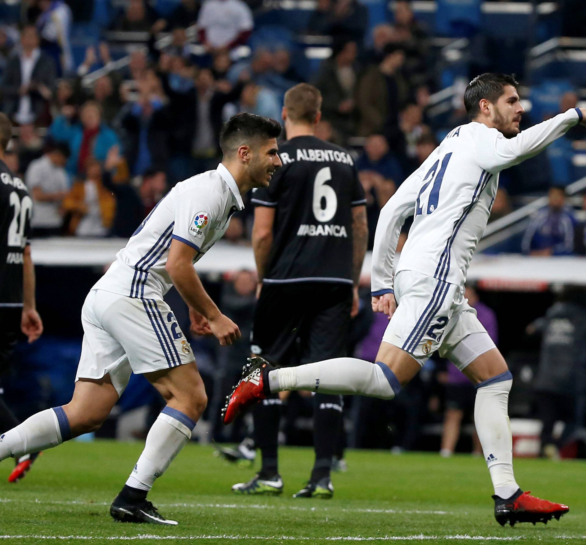 Football Soccer - Real Madrid v Deportivo Coruna - Spanish La Liga Santander  -Santiago Bernabeu stadium, Madrid