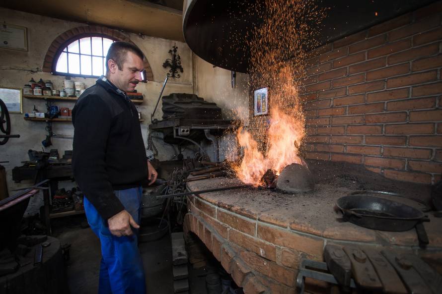 Slavonac Franjo jedini smije izrađivati templarske mačeve