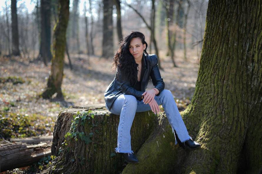 Zagreb: Glumica, voditeljica i novinarka Sara Duvnjak