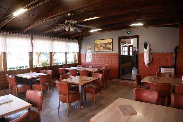 Sisak: Pe&ccaron;enjara Petica