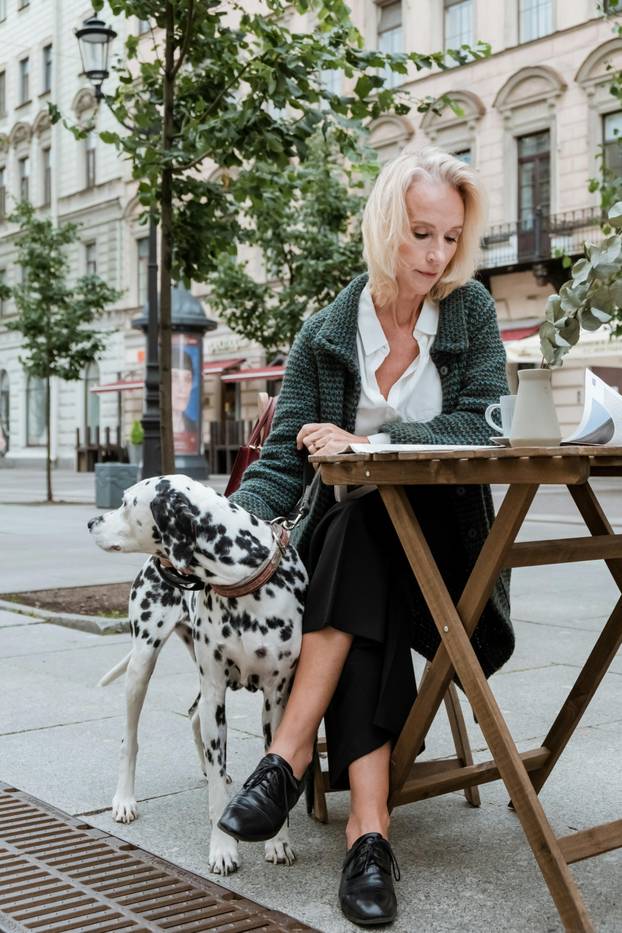 Ovih 20 pravila žene preko 60 godina ne bi više trebale pratiti