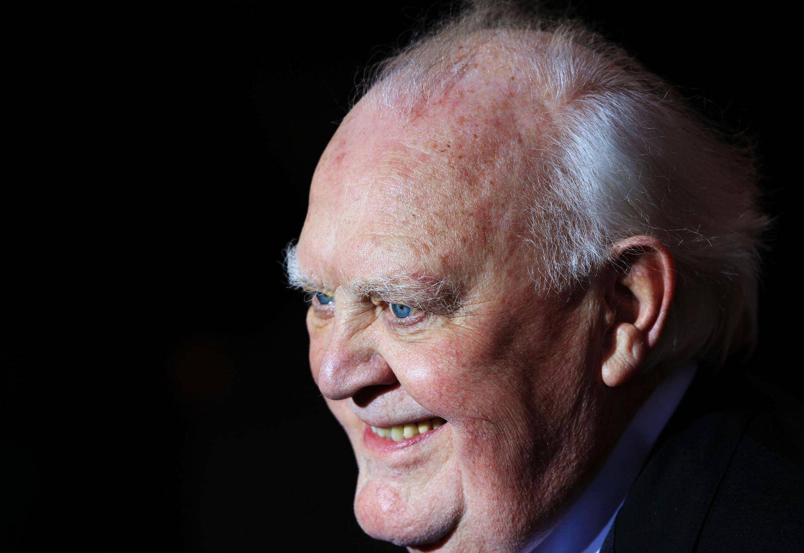 Joss Ackland death