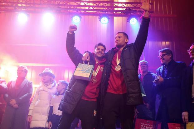 Rijeka: Doček srebrnih Tina Lučina, Filipa Glavaša i Valtera Matoševića