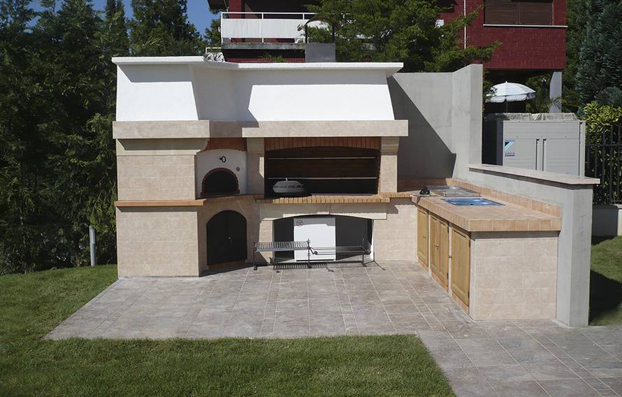 Želite roštilj u dvorištu? Razmislite o 5 važnih pitanja