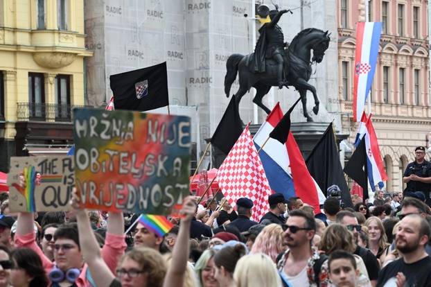 Zagreb: 25. Povorka ponosa LGBTIQ zajednice "Korak po korak, iskorak!"