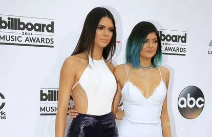 Žurilo im se: Kendall i Kylie su razočarale svoje obožavatelje