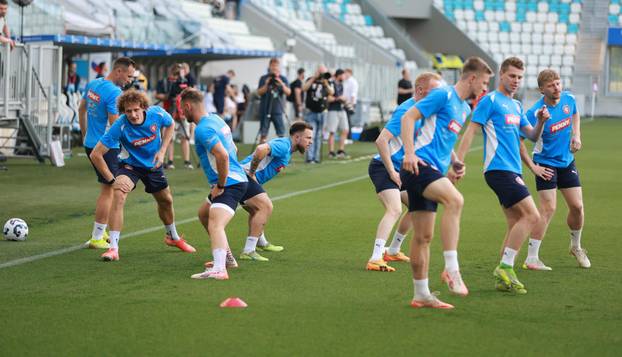 Osijek: Trening češke nogometne reprezentacije