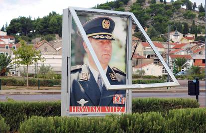 General Ante Gotovina bio je netko. Sada je postao nitko zato što mu olovka piše srcem