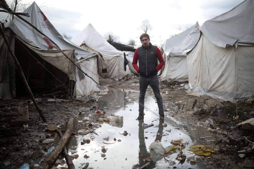 Noć u paklu Vučjaka: Mlate nas i pucaju, bojimo se crne policije