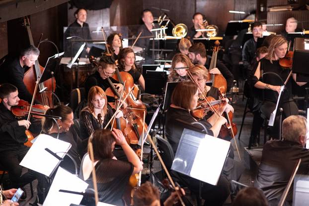 Zagreb: Poznati dolaze na premijeru Aide