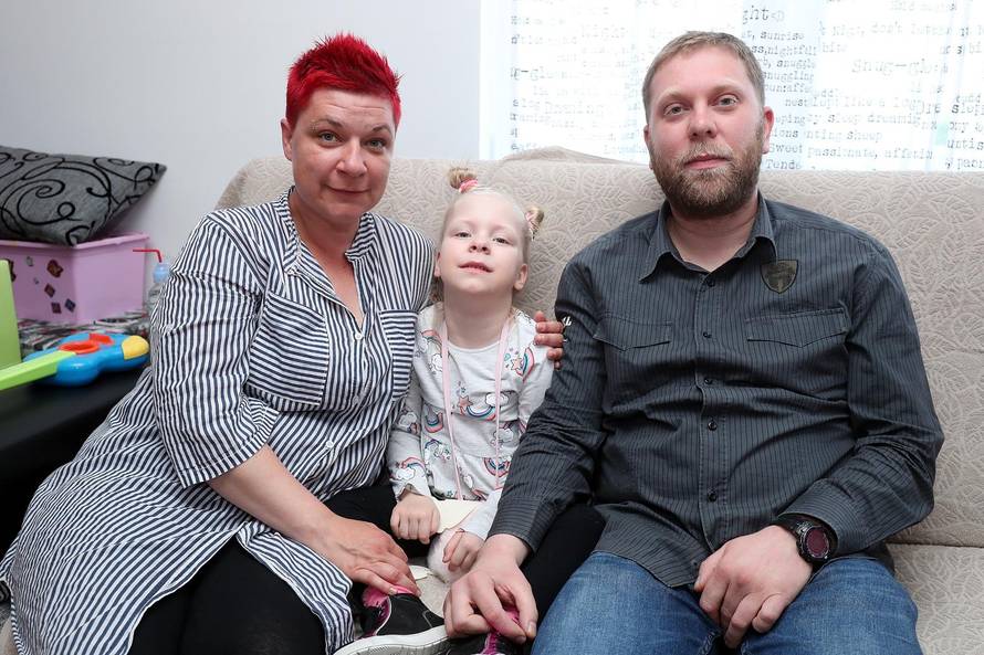 Od Mile za Noru: 'Ne možemo vjerovati, ovo je stvarno čudo!'