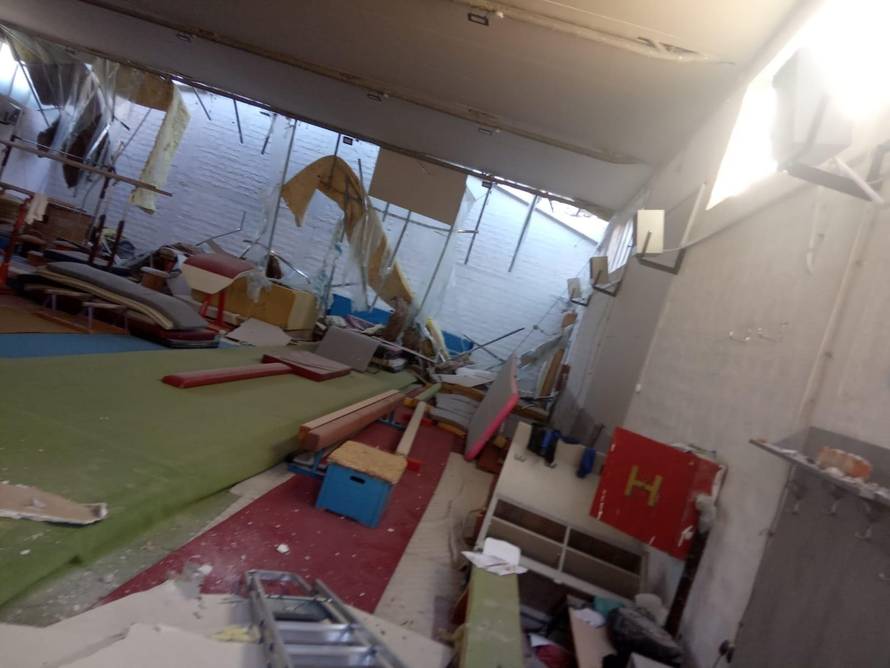 Gimnastičari bježali s treninga iz razrušene dvorane, jedna je  djevojčica lakše ozlijeđena...