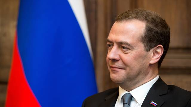 Medvedev: 'Strane tvrtke koje su napustile Rusiju žele nazad. No, kada i s kojim gubicima?'