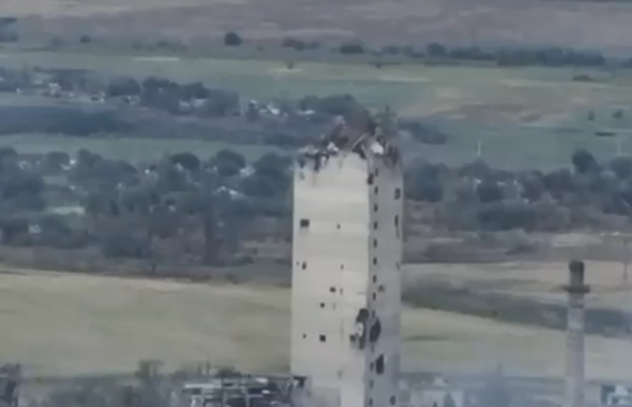 Ukrajinci objavili snimku: 'Duh' snajperom s 4000 metara pogodio dva ruska vojnika!