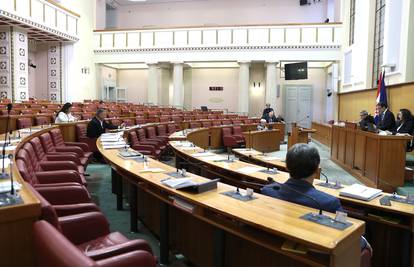 Zastupnici glasaju o paketu zakona reforme socijalne skrbi