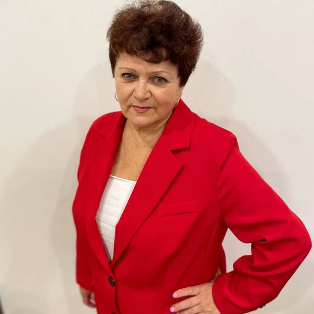 FOTO Ima 70 godina i šokira internet izazovnom odjećom: 'Život ne prestaje kad ostariš'