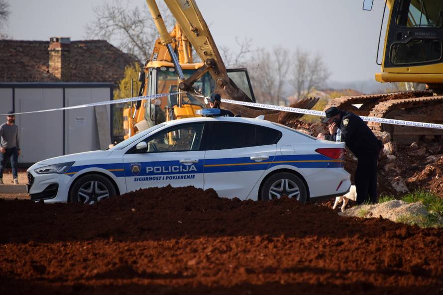 Filipini: U obiteljskoj kuci prona?ena tri beživotna tijela