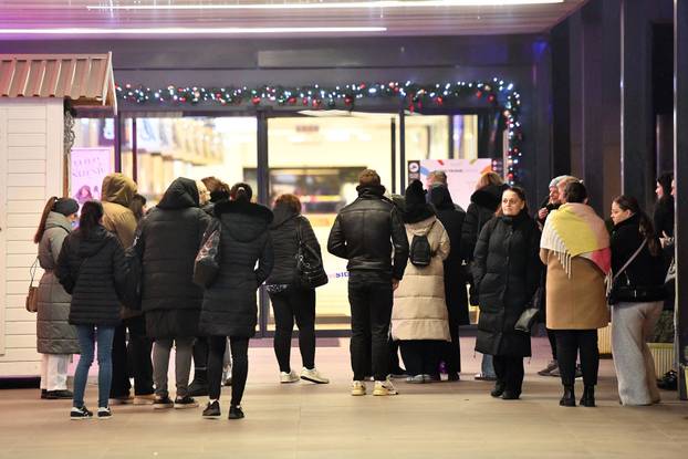 Vara&zcaron;din: Evakuiran trgova&ccaron;ki centar Lumini, u tijeku je policijski pregled