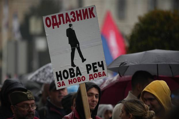 Beograd: Službeno počeo najveći prosvjed u Srbiji "15. za 15"
