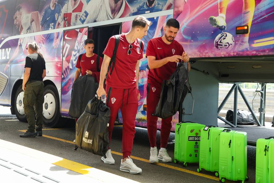 Odlazak Hrvatske nogometne reprezentacije u Ameriku na Svjetsko prvenstvo