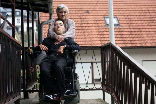 Krapinske Toplice: Baka Jela Zucalo brine o svom unuku Ivanu