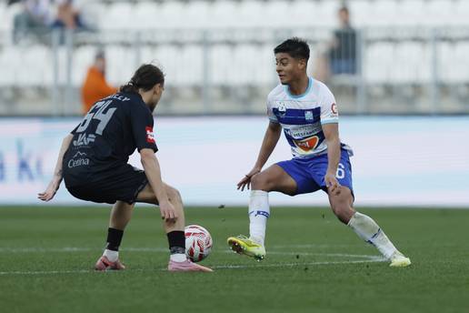 Radoti&cacute; slo&zcaron;io osje&ccaron;ku obranu: Malenica ve&cacute; tri kola bez gola, a odu&scaron;evio je zahvalni Kolumbijac