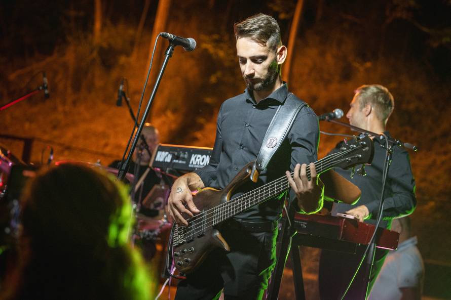 Zaton: Zatonsko ljeto,  koncert Maje  Suput