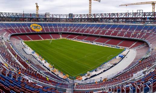 Propao plan o otvaranju Camp Noua. Barcelona protiv Baturine i Cesca na pomoćnom stadionu