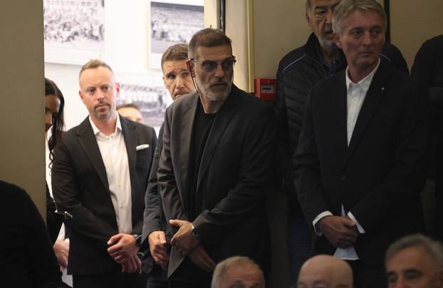 Split: Komemorcija za Juricu Gizdića, novinara i Hajdukovog kroničara