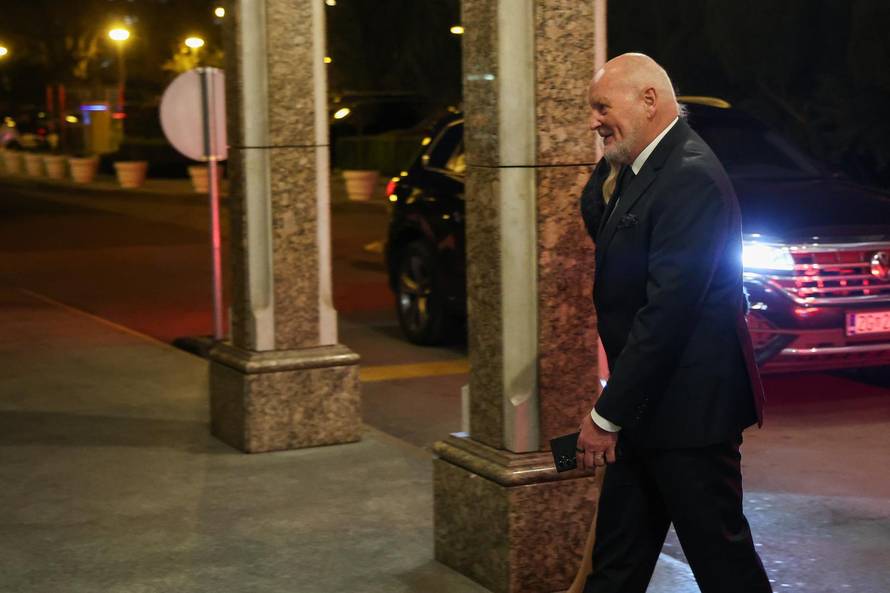 Zagreb: Dolazak uzvanika na svadbu Marijana Kustića i Nike Perenčević