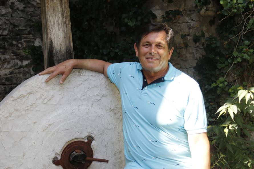 Makarska, 25.05.2018 - Ljubo Bebic iz sela Desne kod Metkovica, kandidat RTL-ova showa Ljubav je na selu