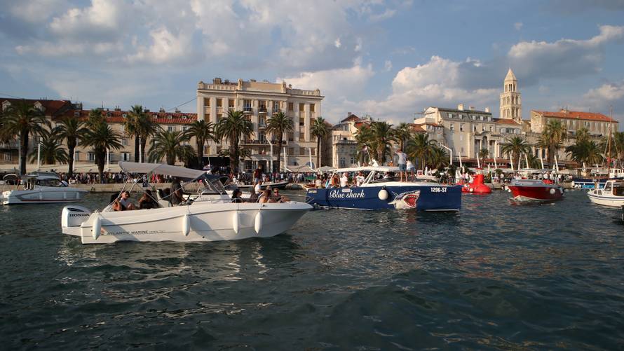 Oproštaj s legendom: Uz lijes Doris, Karan, Grašo, Huljići...