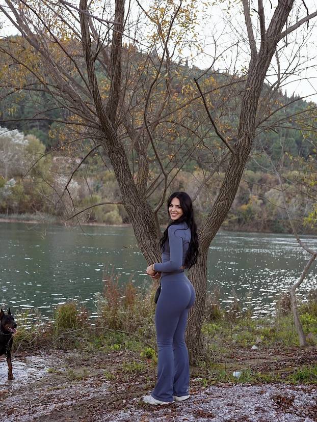 FOTO Vatrena crnka Anamaria zapalila mreže: Pogledajte njezinu besprijekornu figuru