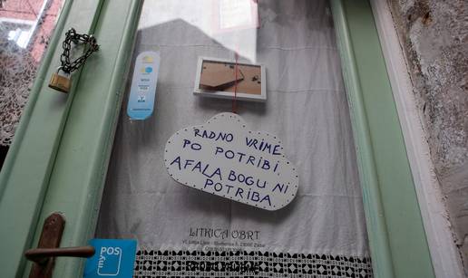 FOTO Nema priše! Ovo je radno vrijeme jedne galerije u Zadru