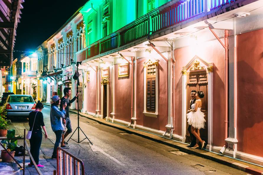 Phuket, Tajland: Od cjenkanja do masaže sa 'sretnim krajem'