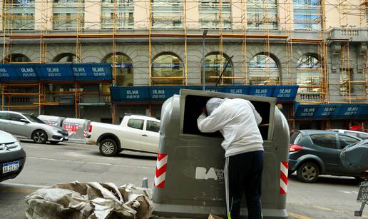 Argentinci uvode mjere štednje kako bi stabilizirali svoj pezo